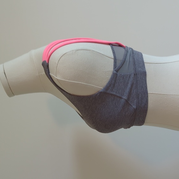 Lululemon size 6 gray with coral straps sports bra - Picture 2 of 6